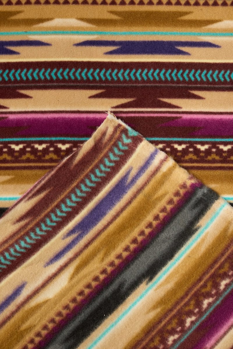 Horizon WinterFleece in Plum - Image 4