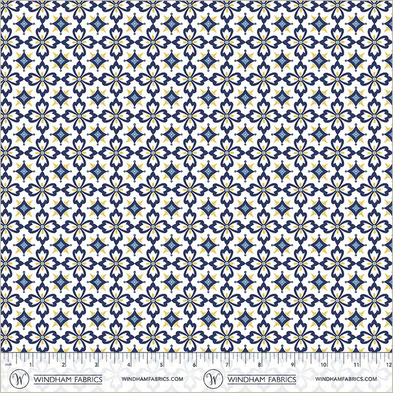 Villa Sol - Flower Tiles QC in White