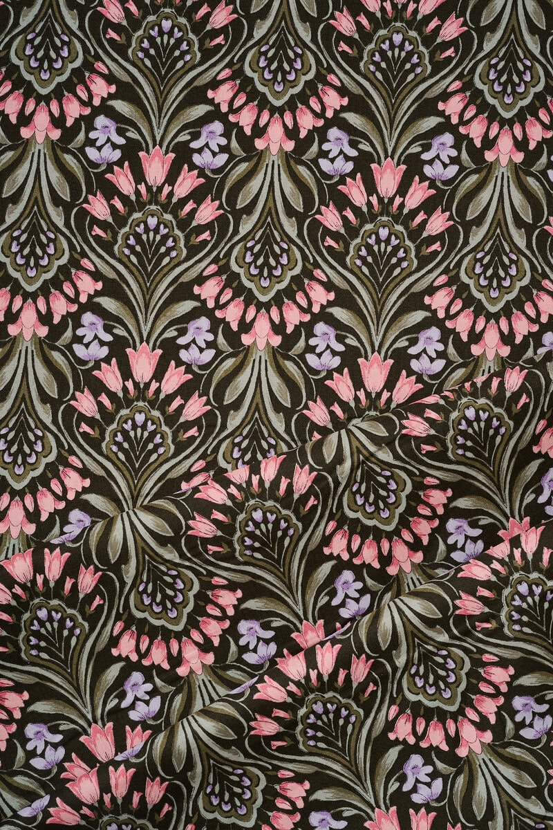 Art Nouveau Cotton Shirting in Onyx