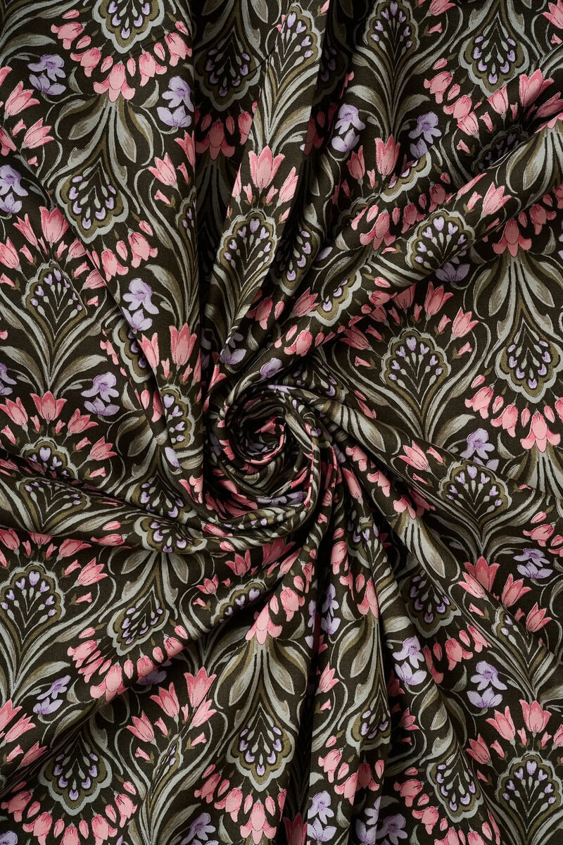 Art Nouveau Cotton Shirting in Onyx - Image 5