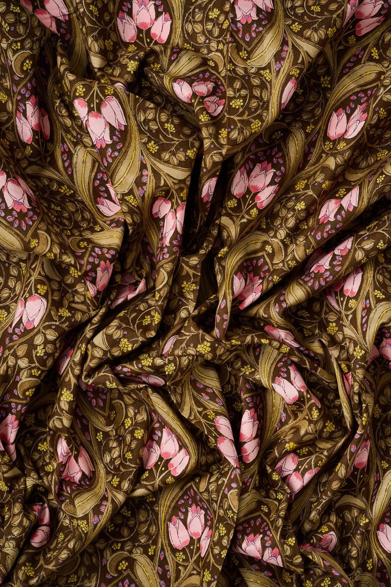 Art Nouveau Cotton Shirting in Chocolate - Image 4