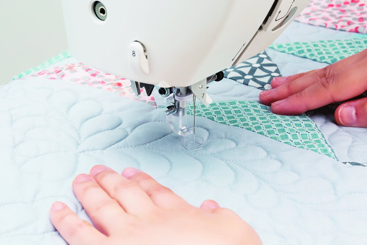 JUKI DX-3000QVP Sayaka Computerized Quilting and Sewing Machine - Image 7