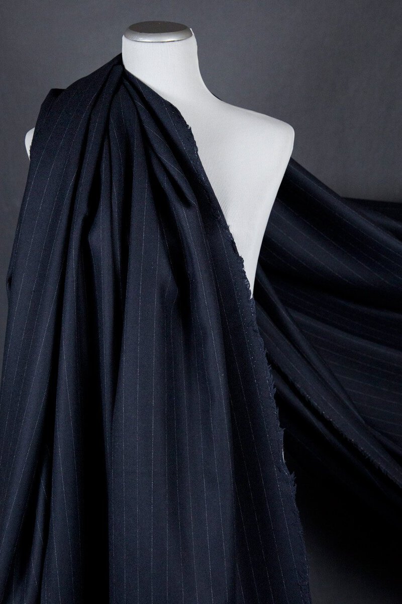 Midweight Pinstripe Italian Wool in Navy - Image 2
