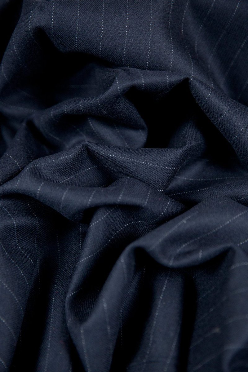 Midweight Pinstripe Italian Wool in Navy - Image 3