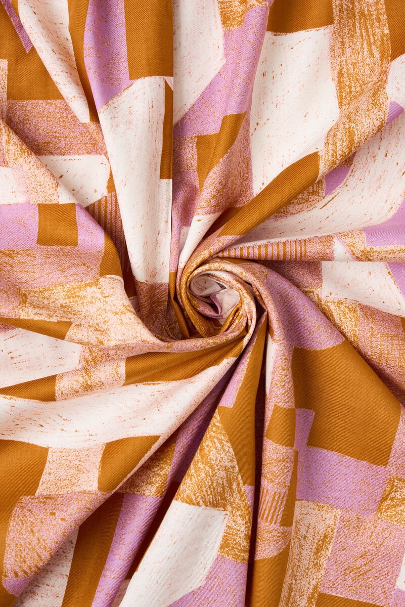 Lightweight Cotton Twill in Golden Abstraction - Image 6