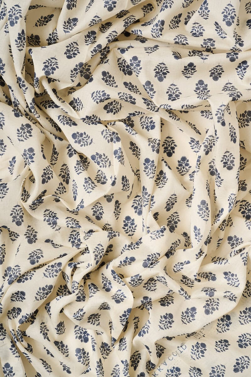 Flownny Calico Cotton Lawn in Black/Natural - Image 4