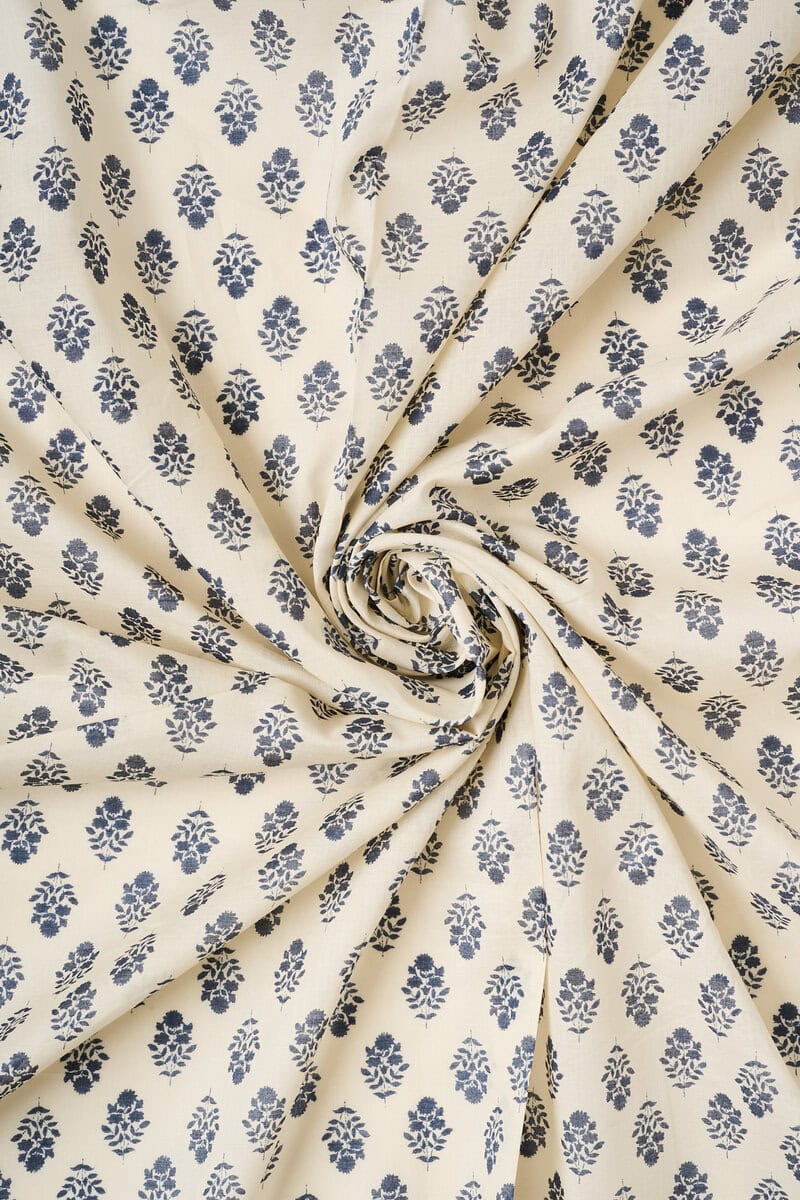 Flownny Calico Cotton Lawn in Black/Natural - Image 5