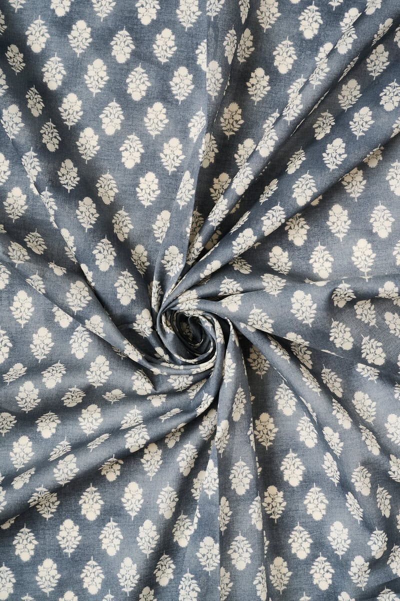 Flownny Calico Cotton Lawn in Natural/Charcoal - Image 5