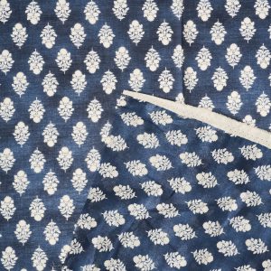 Flownny Calico Cotton Lawn in Natural/Navy - Image 3