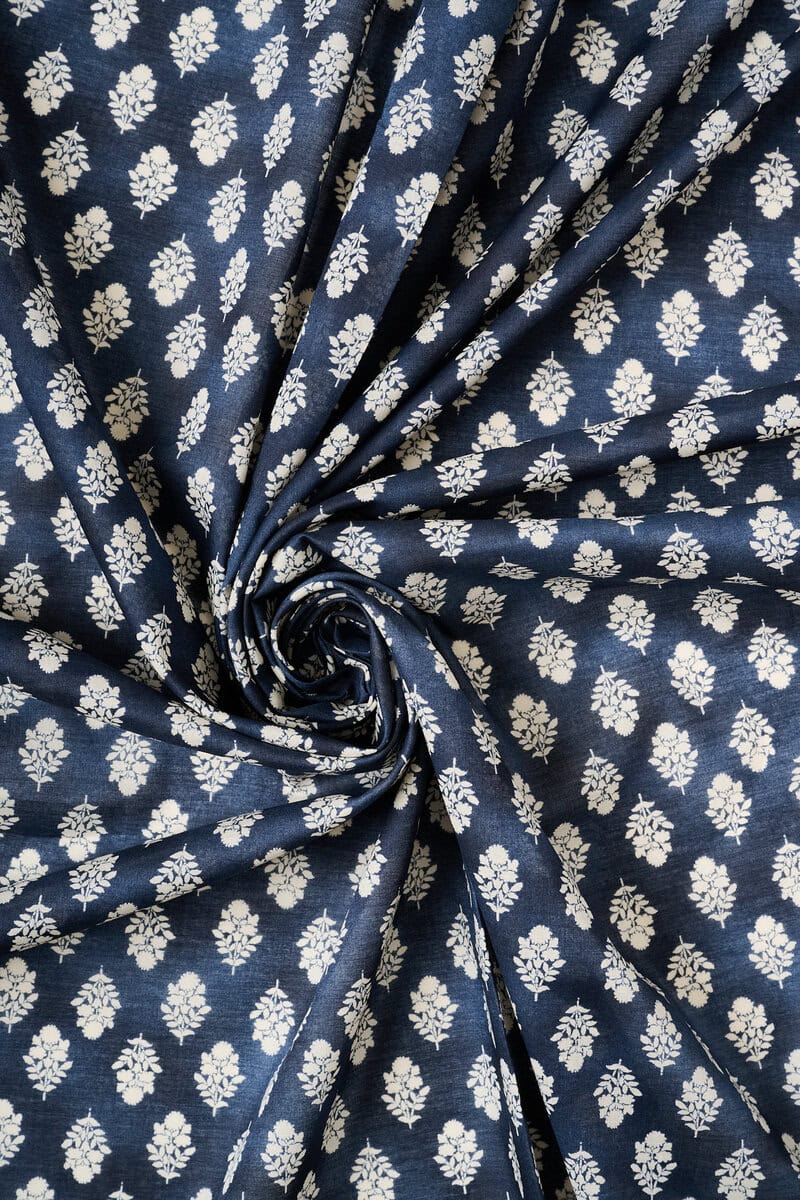 Flownny Calico Cotton Lawn in Natural/Navy - Image 5
