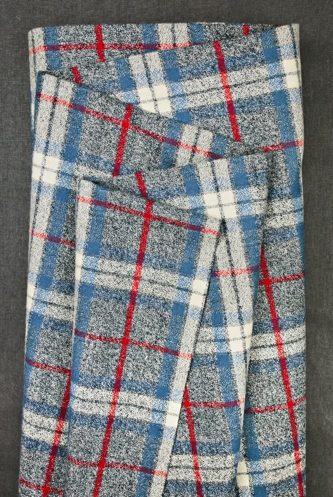 Robert Kaufman Mammoth Flannel in Grey Plaid - Image 2