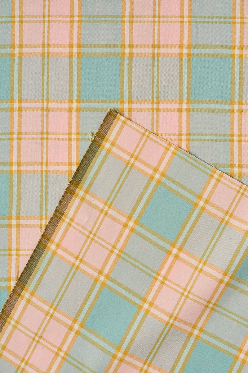 Arcade Woven Cotton in Candy - Image 4