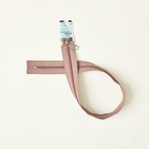 22" Poly-Coil Zipper in Iron