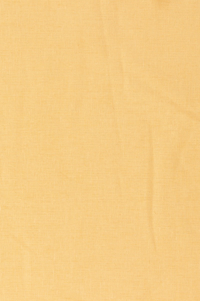 Robert Kaufman Brussels Washer Linen in Buttercup